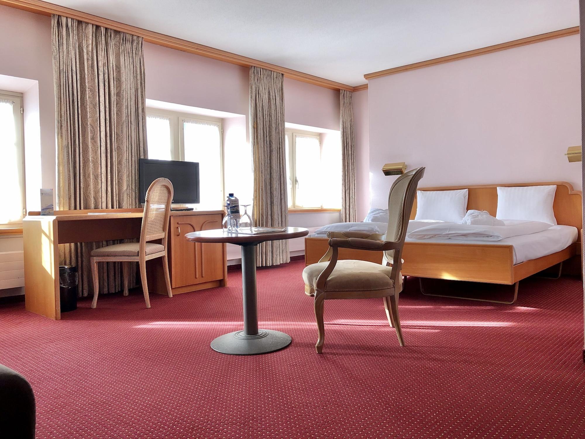 Thermal Hotels & Walliser Alpentherme Leukerbad Ngoại thất bức ảnh