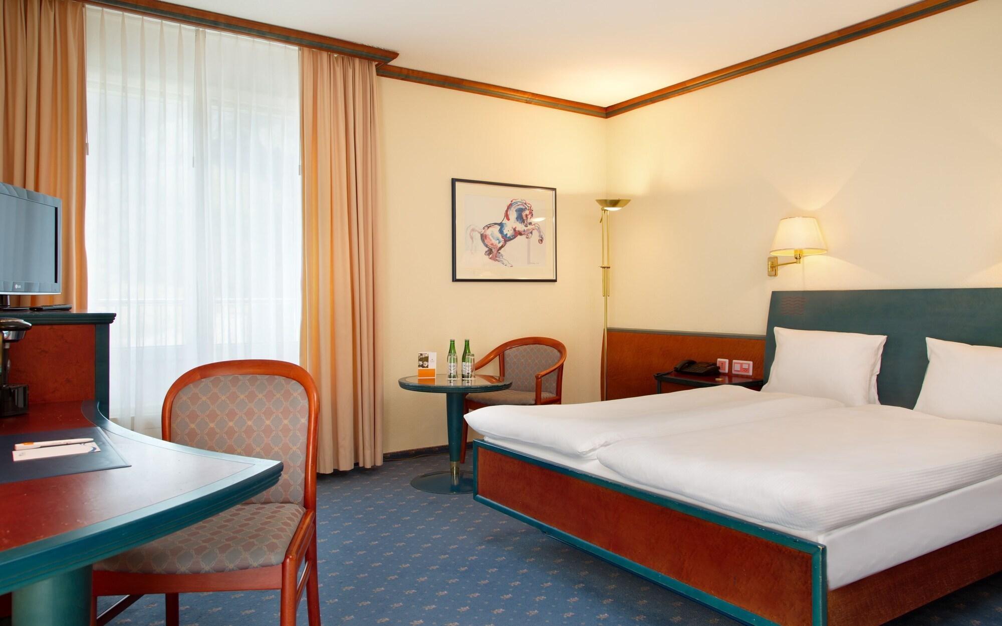 Thermal Hotels & Walliser Alpentherme Leukerbad Ngoại thất bức ảnh