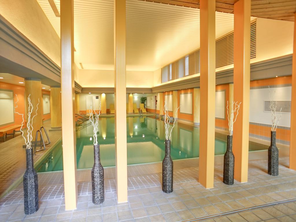 Thermal Hotels & Walliser Alpentherme Leukerbad Ngoại thất bức ảnh